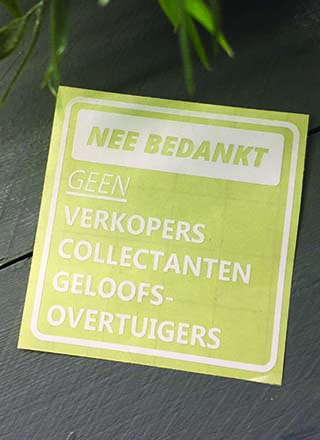 nee-bedankt-geen-verkopers-raamsticker-3.jpg